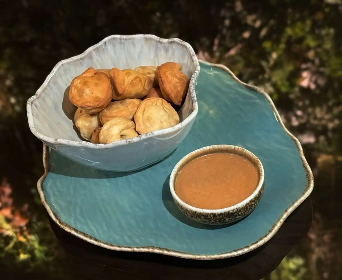 Пельмени жареные с говядиной/Fried dumplings beef