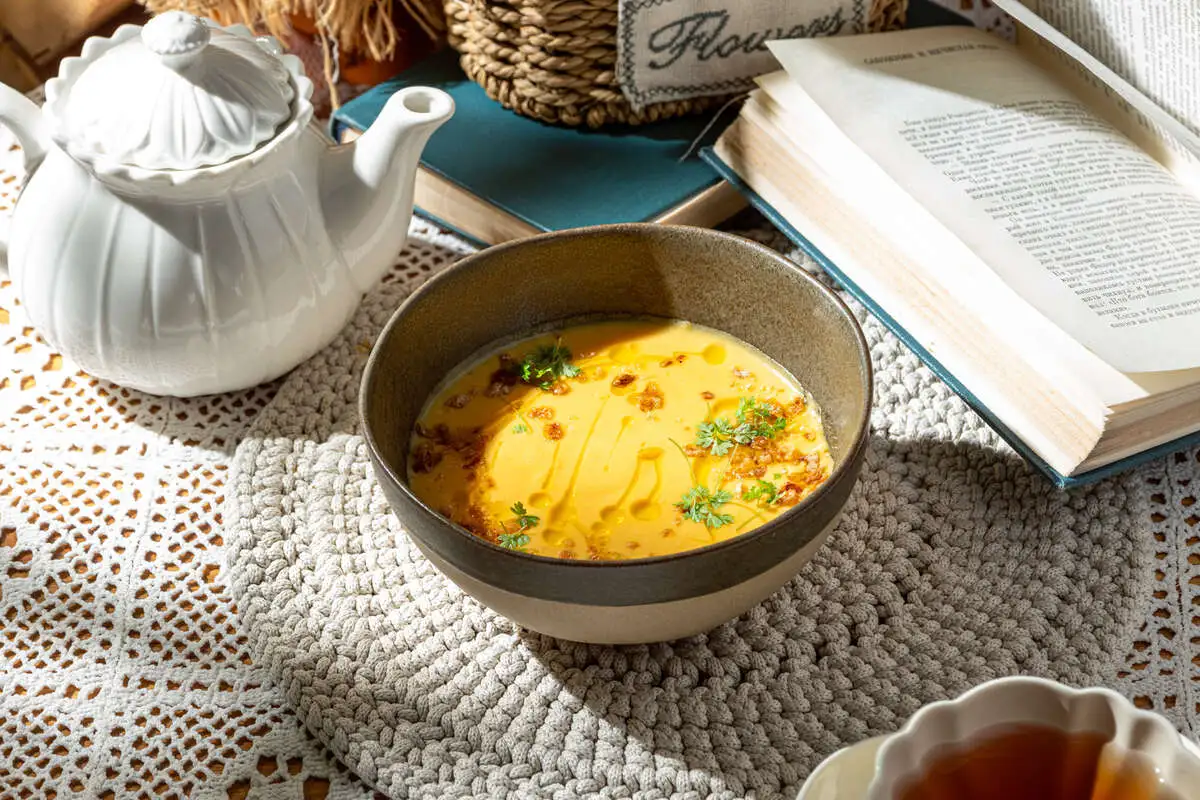 Крем-суп из цветной капусты на кокосовом молоке