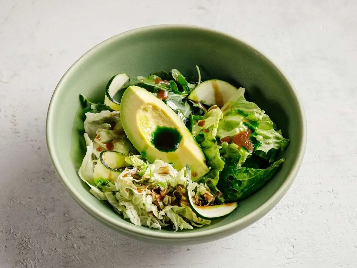 Зеленый салат 