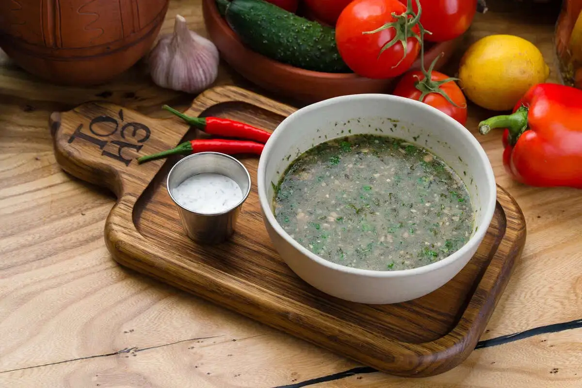 Суп харчо зеленый