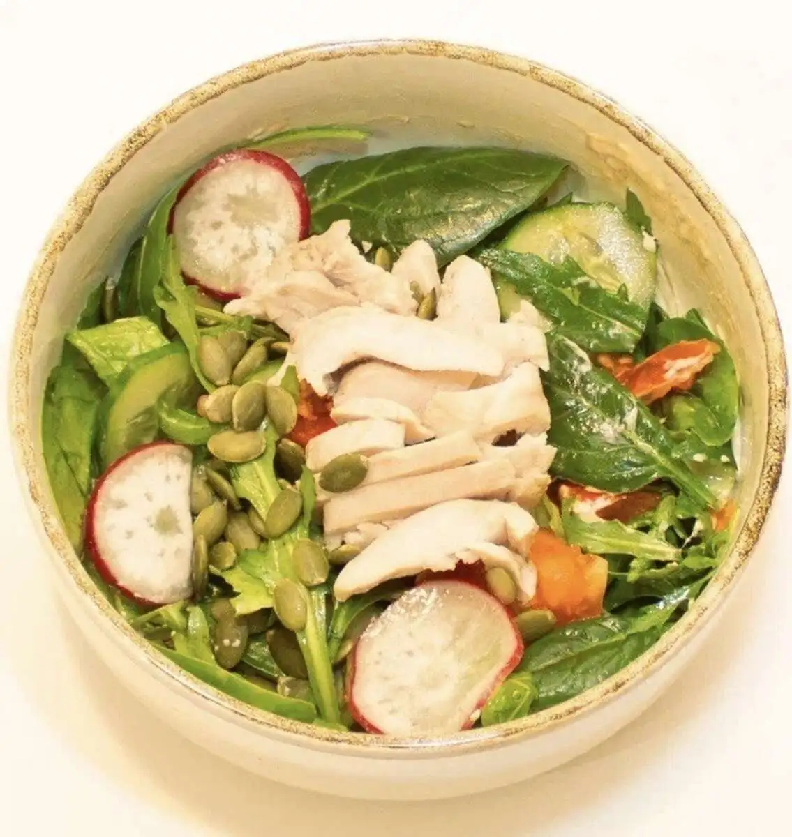 Салат с курицей