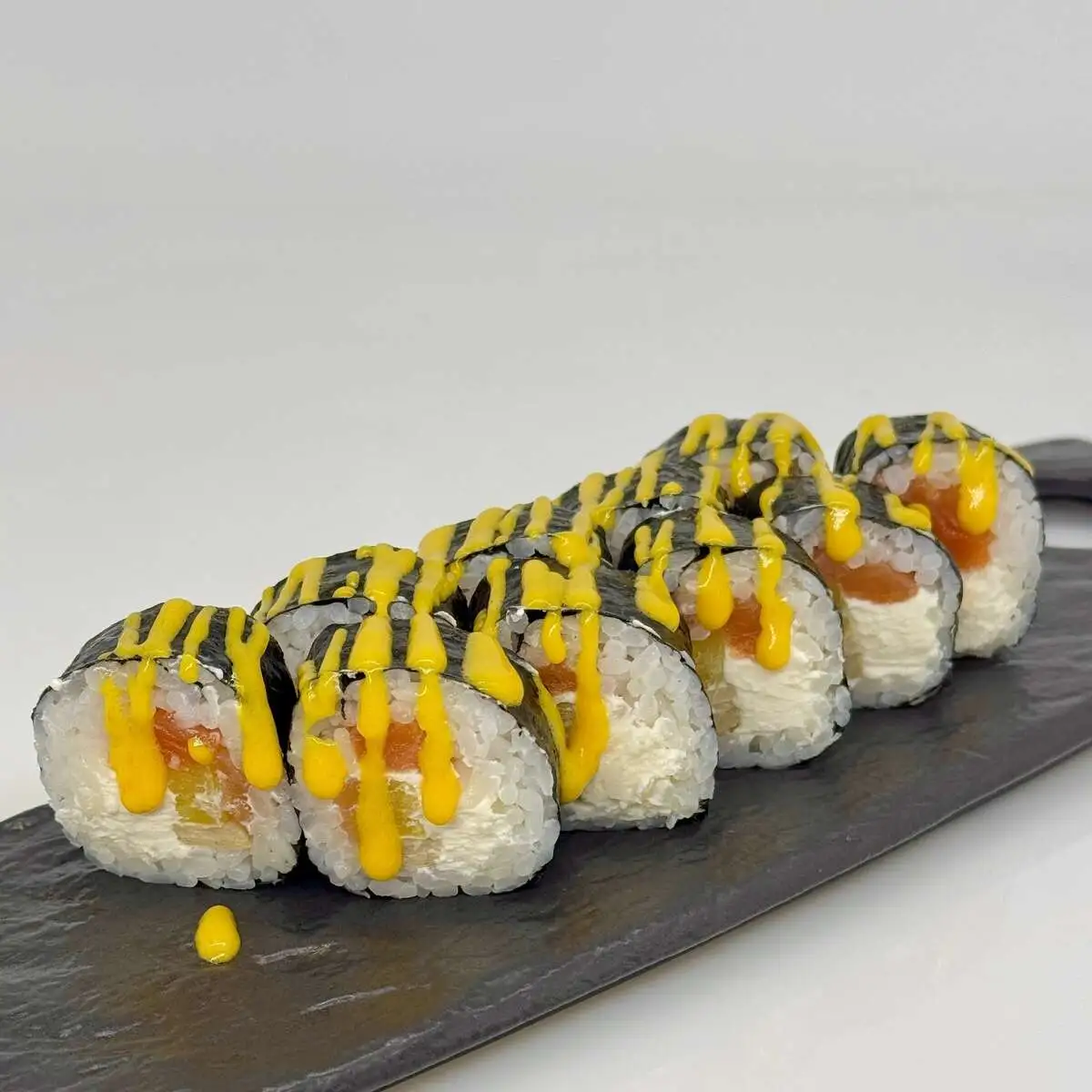 Макеба ролл