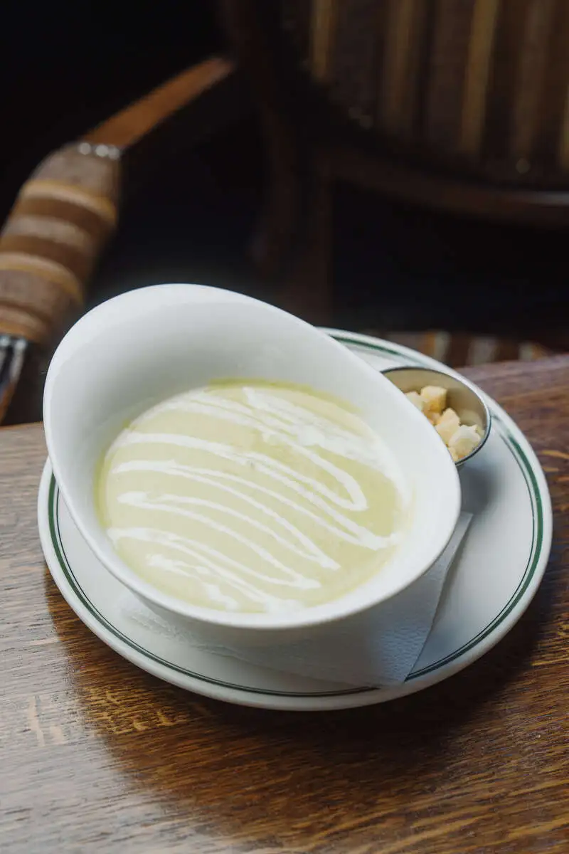 Крем-суп из кабачков с куриной грудкой