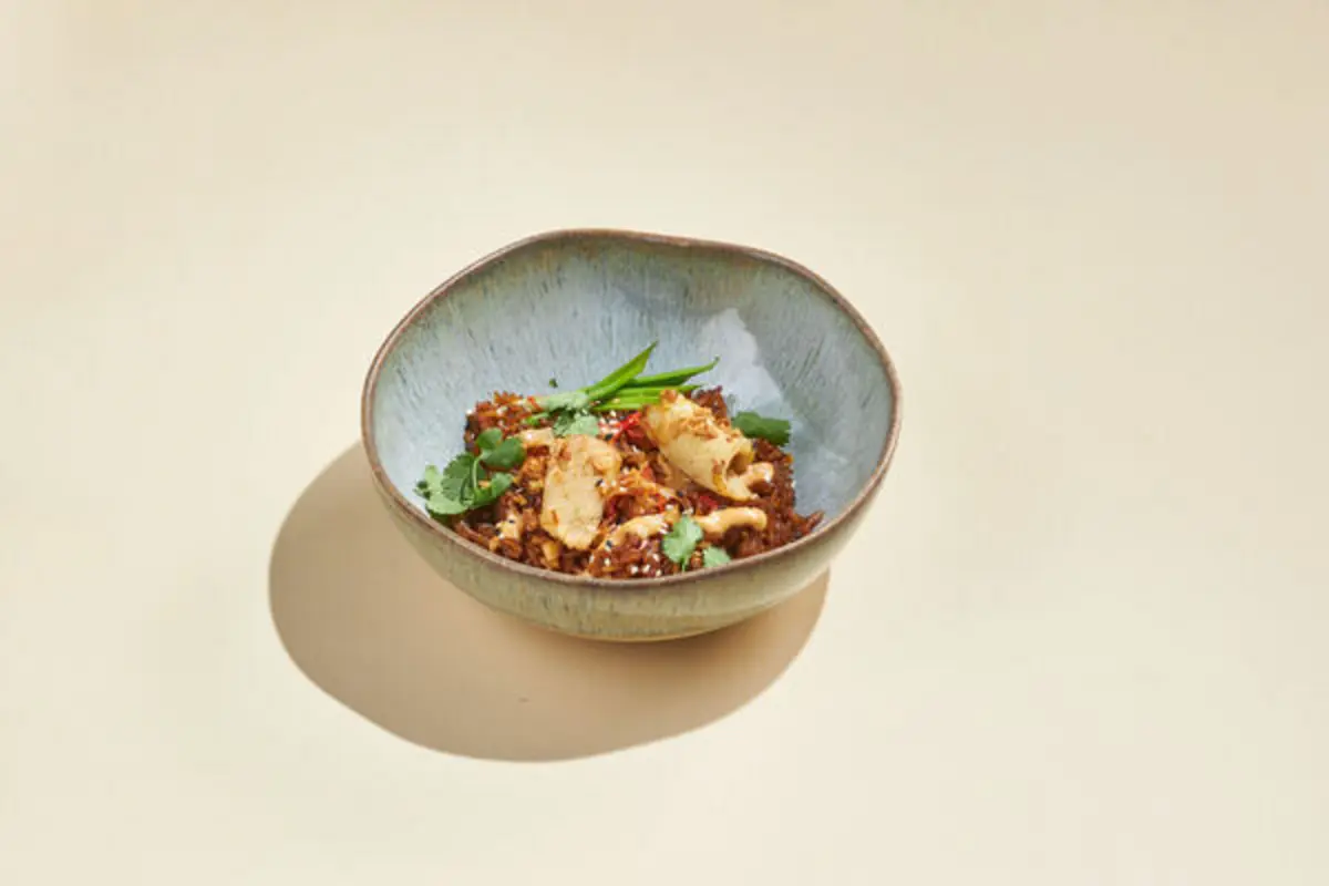 Жареный рис с кальмаром