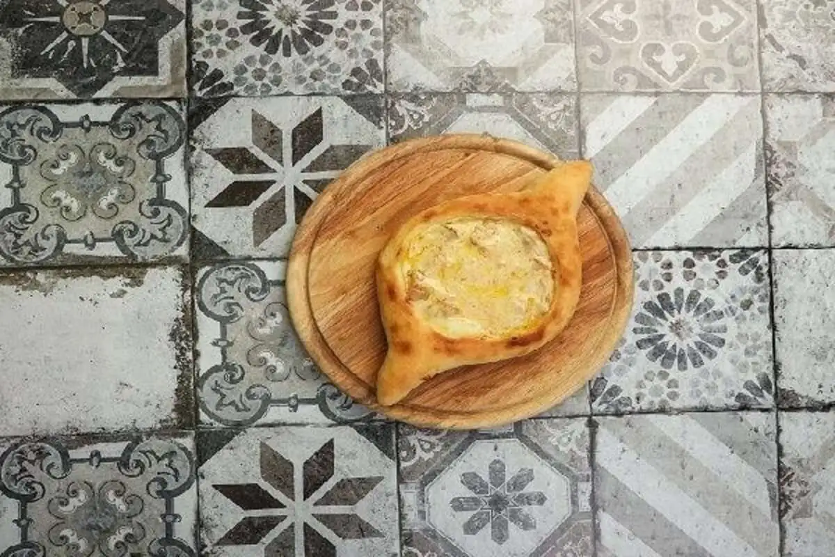 Хачапури с белыми грибами