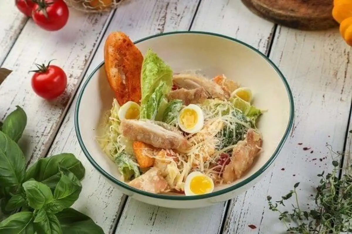 Цезарь с цыпленком