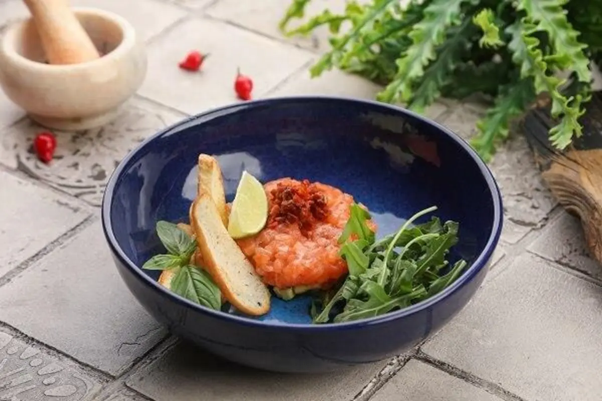 Тар тар из лосося