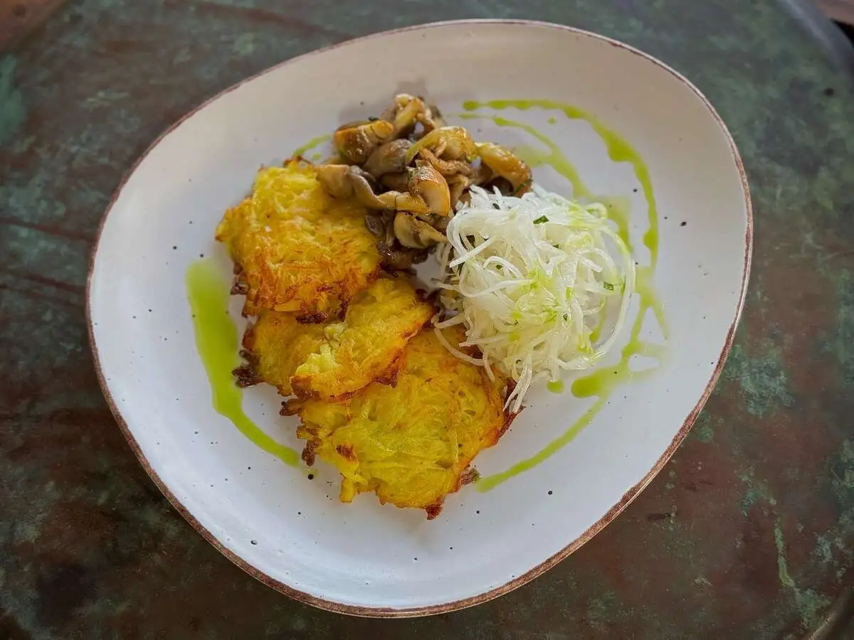 Драники с грибами (150/130 гр)