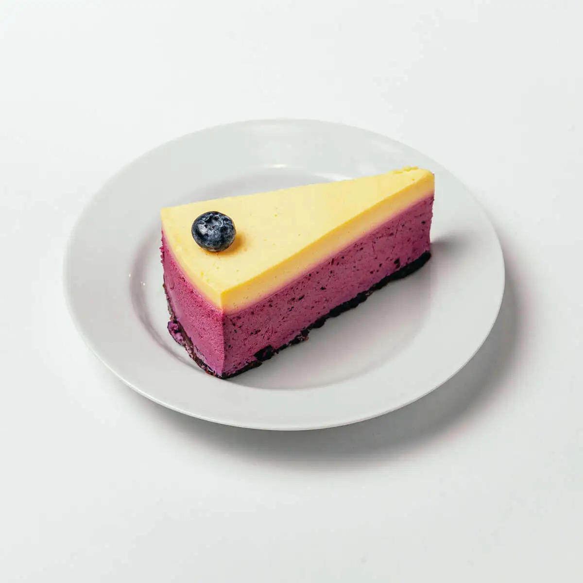 Чизкейк черника-маракуйа