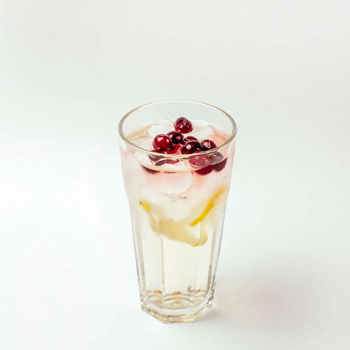 Лимонад с бузиной