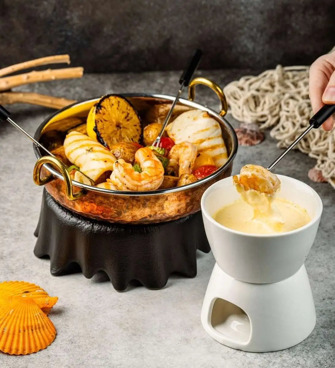 Фондю с морепродуктами  