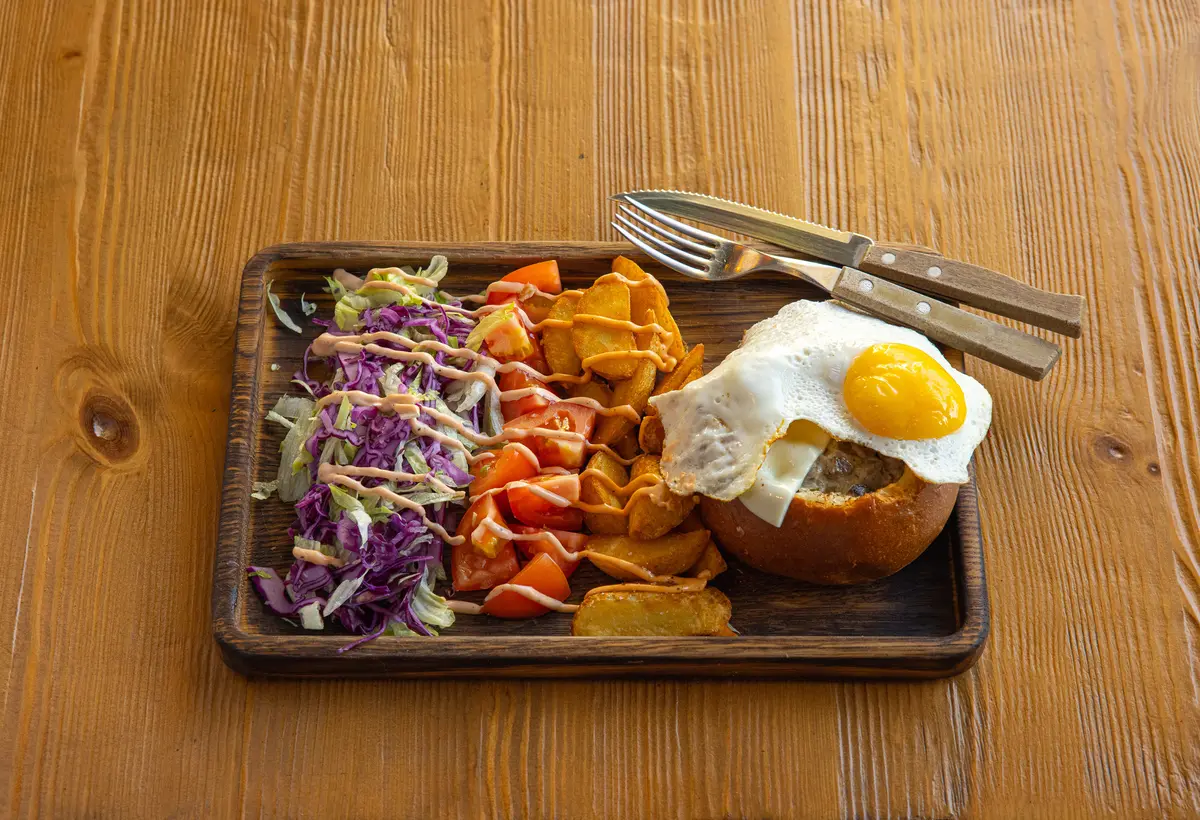 Обед По-строгановски