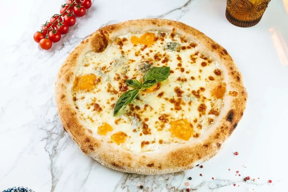 Четыре сыра на сливочной основе