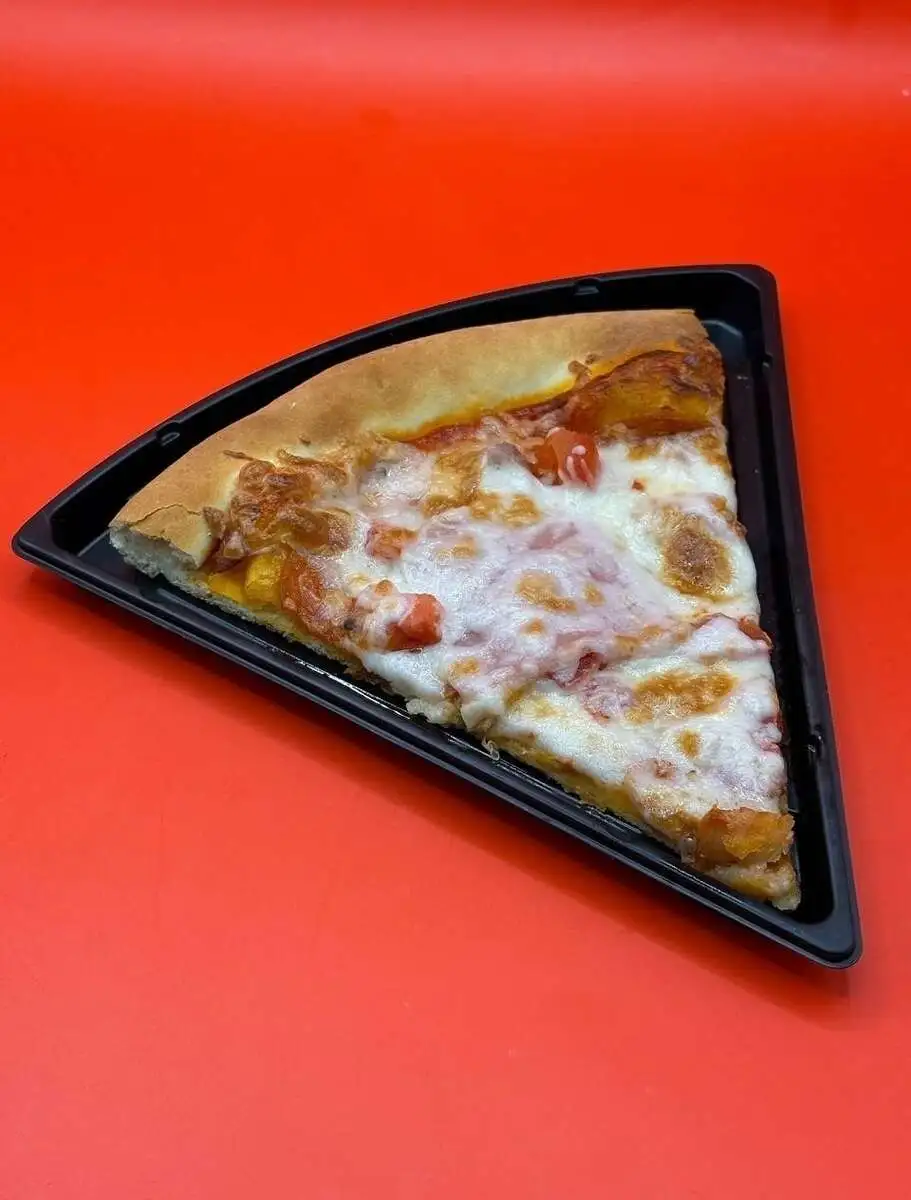 Пицца Мясная 1 кусочек