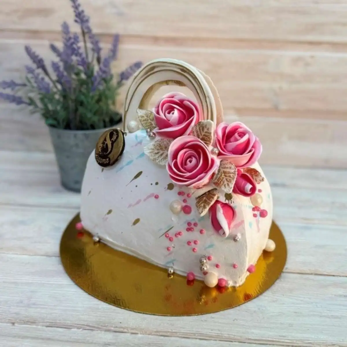 Торт Йогуртовый с грушей 8 марта