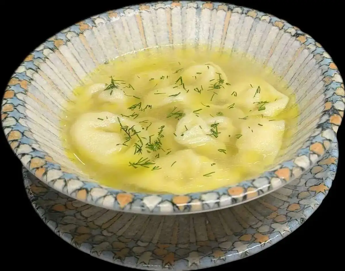 Пельмени Домашние " Куринные " ( Детская порция 0,5 )