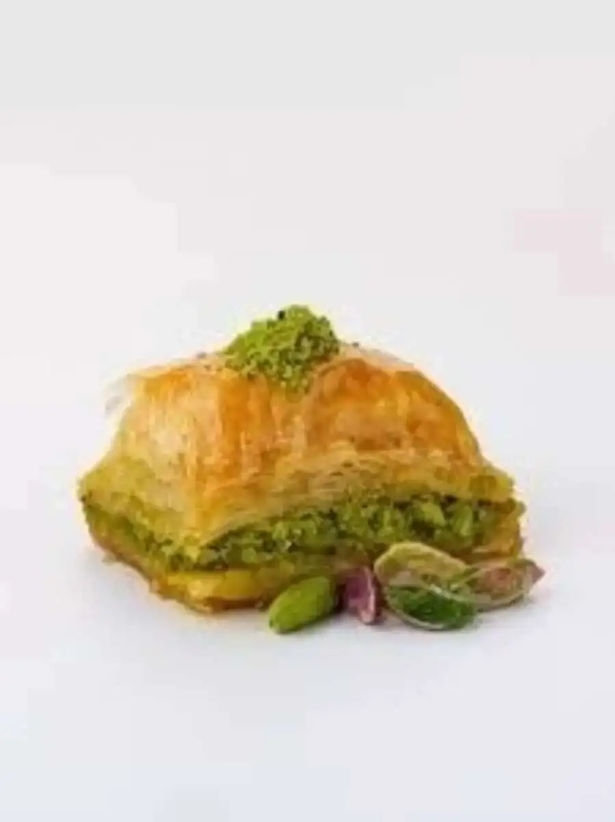 Пахлава с фисташками