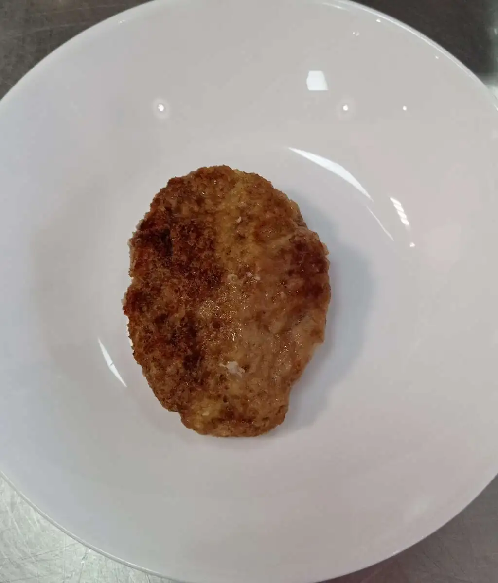 Шницель натуральный рубленный (говяжий)