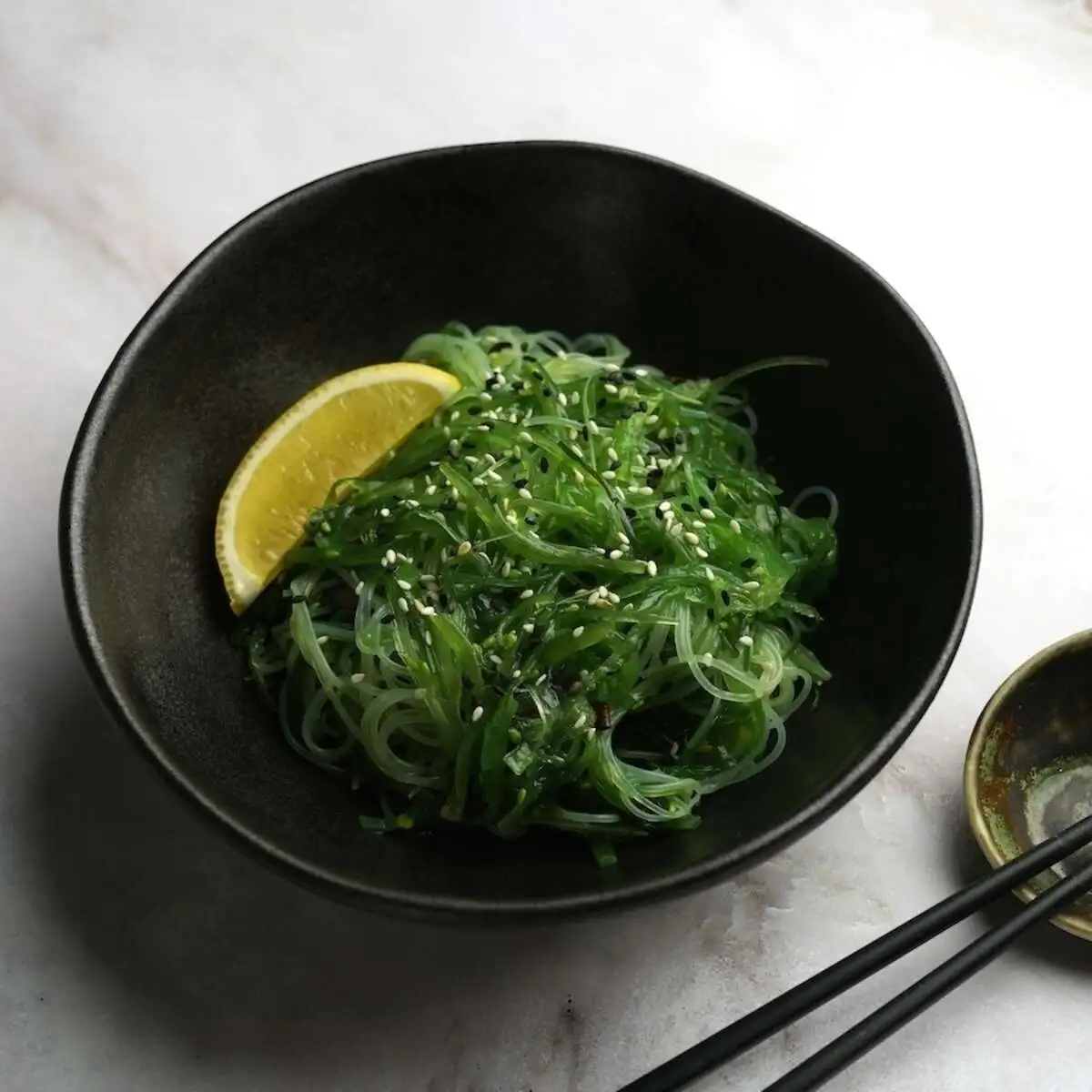 Салат чука с фунчозой