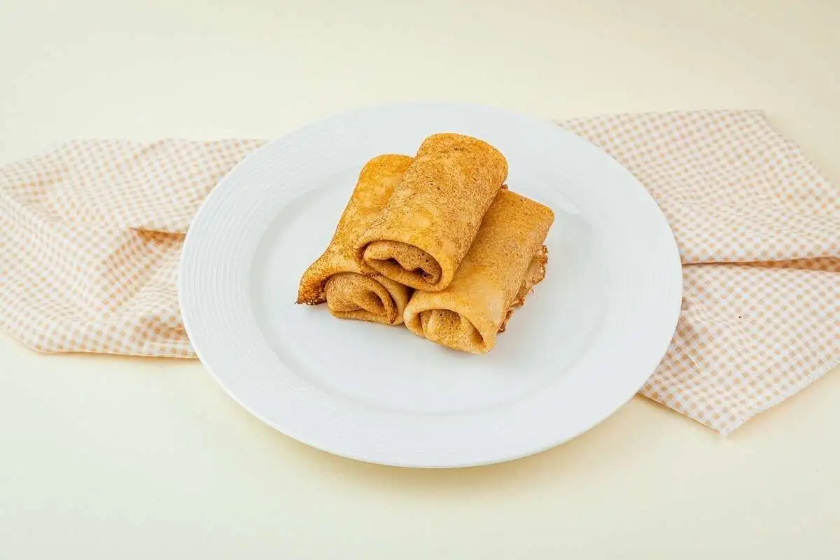 Блины с творогом и изюм