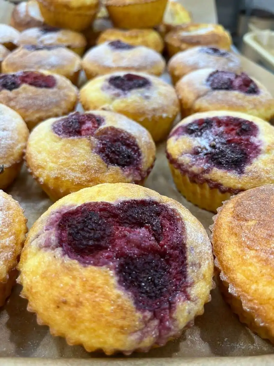 Сырники с вишней кг.