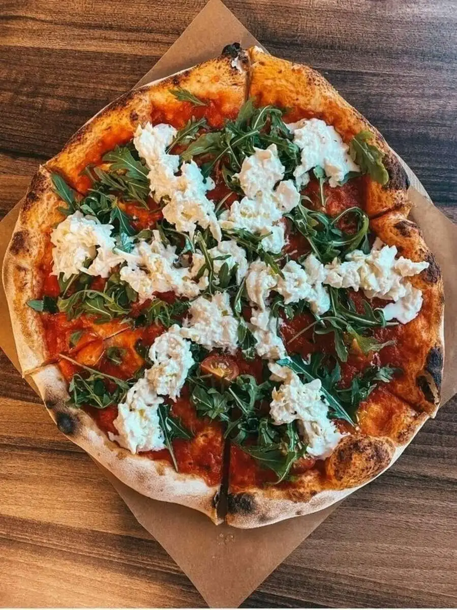 пицца СТРАЧАТЕЛЛА (зал2)