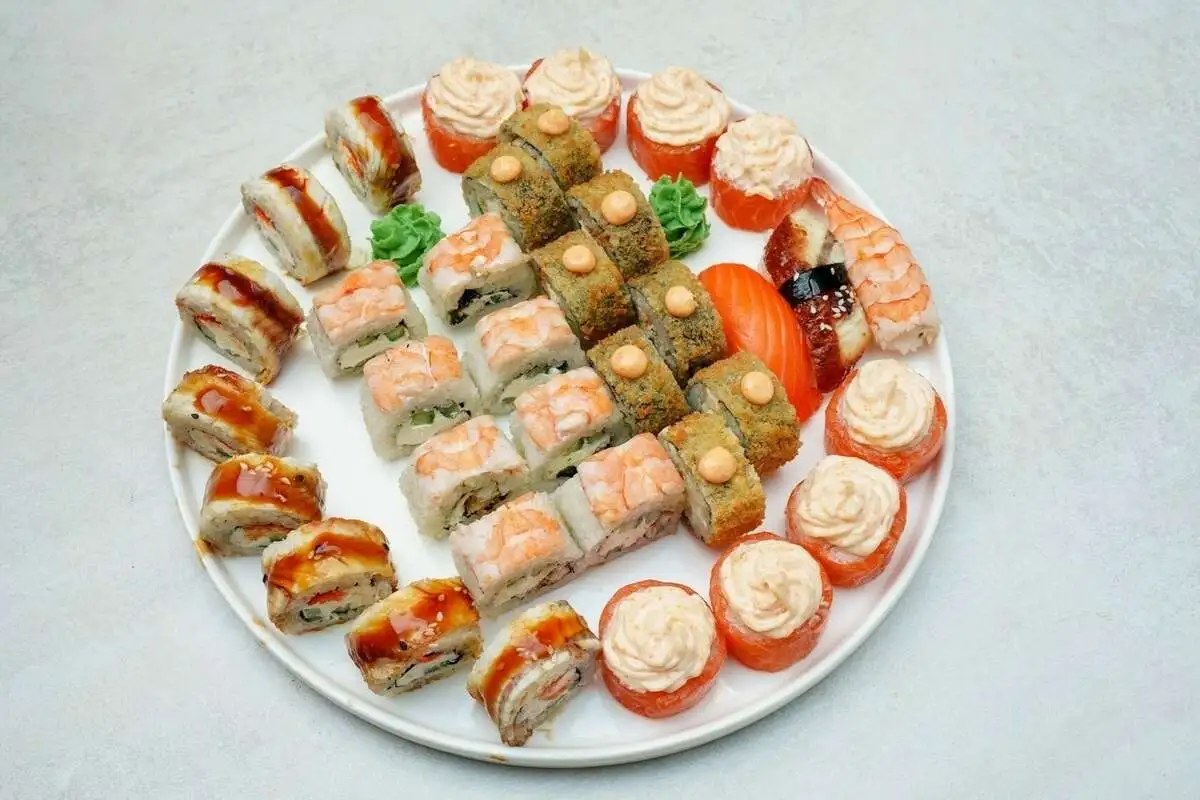 СЕТ ПРАЗДНИЧНЫЙ