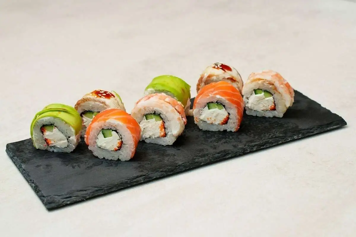 РАДУГА РОЛЛ