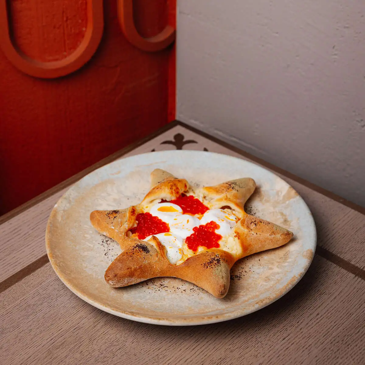 Звездный хачапури с красной икрой