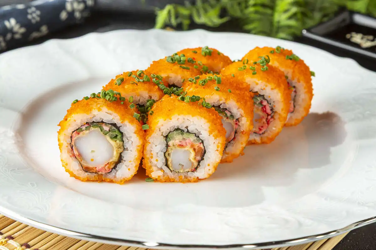 Калифорния с темпурной креветкой