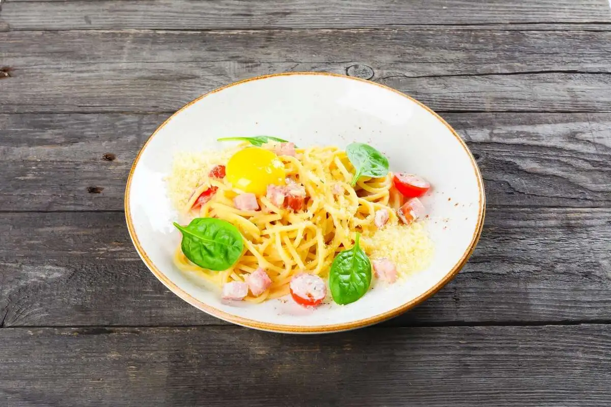 Паста с беконом