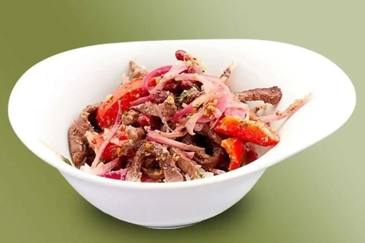 Салат "Тбилиси"