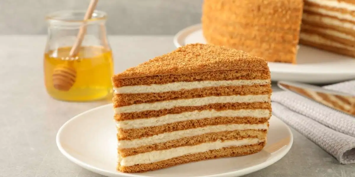 Торт медовый