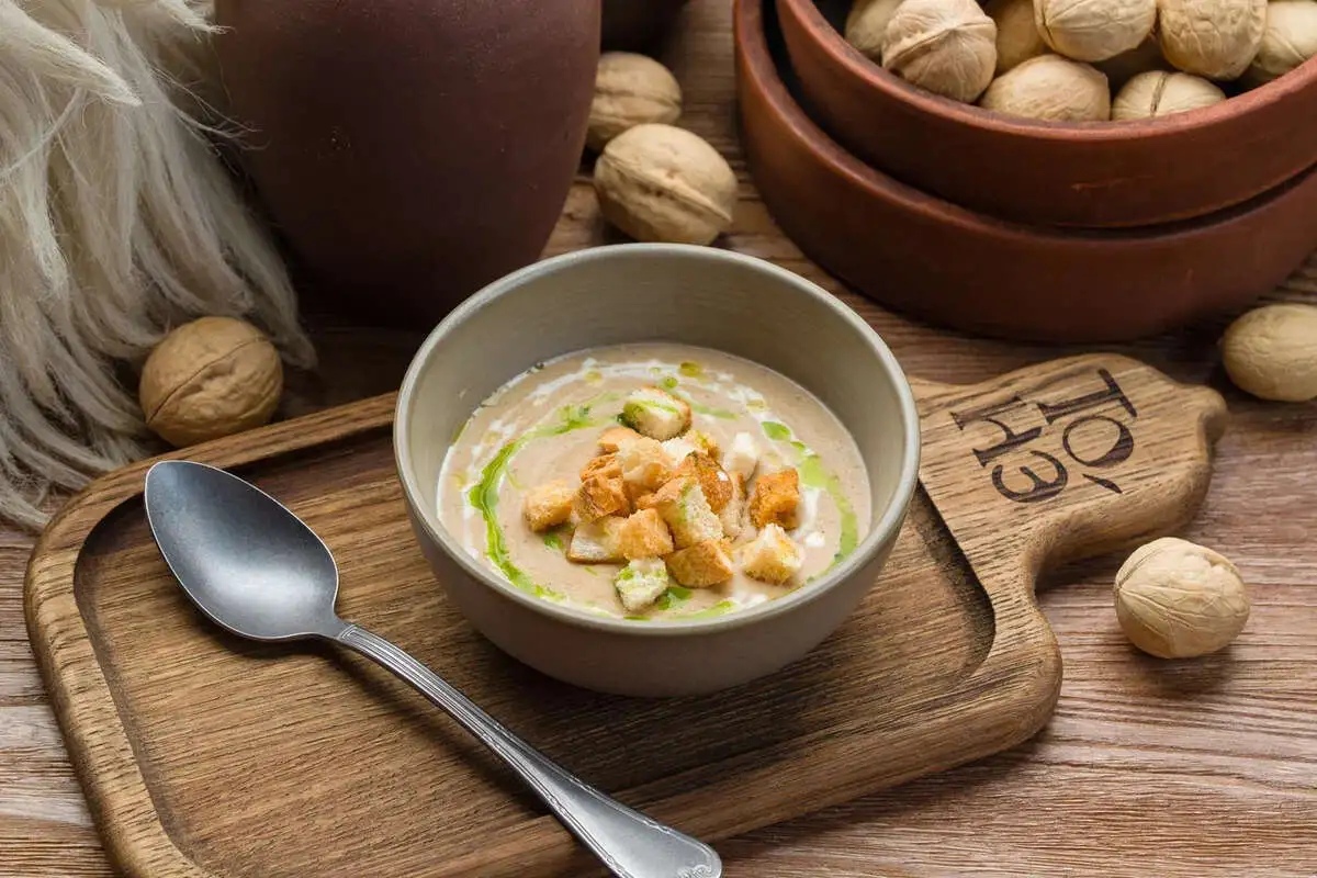 Суп-крем грибной