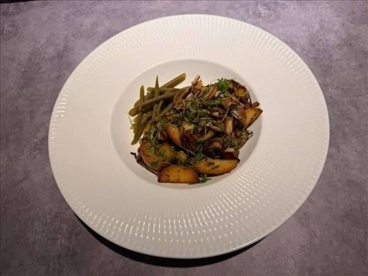 Картофель с грибами