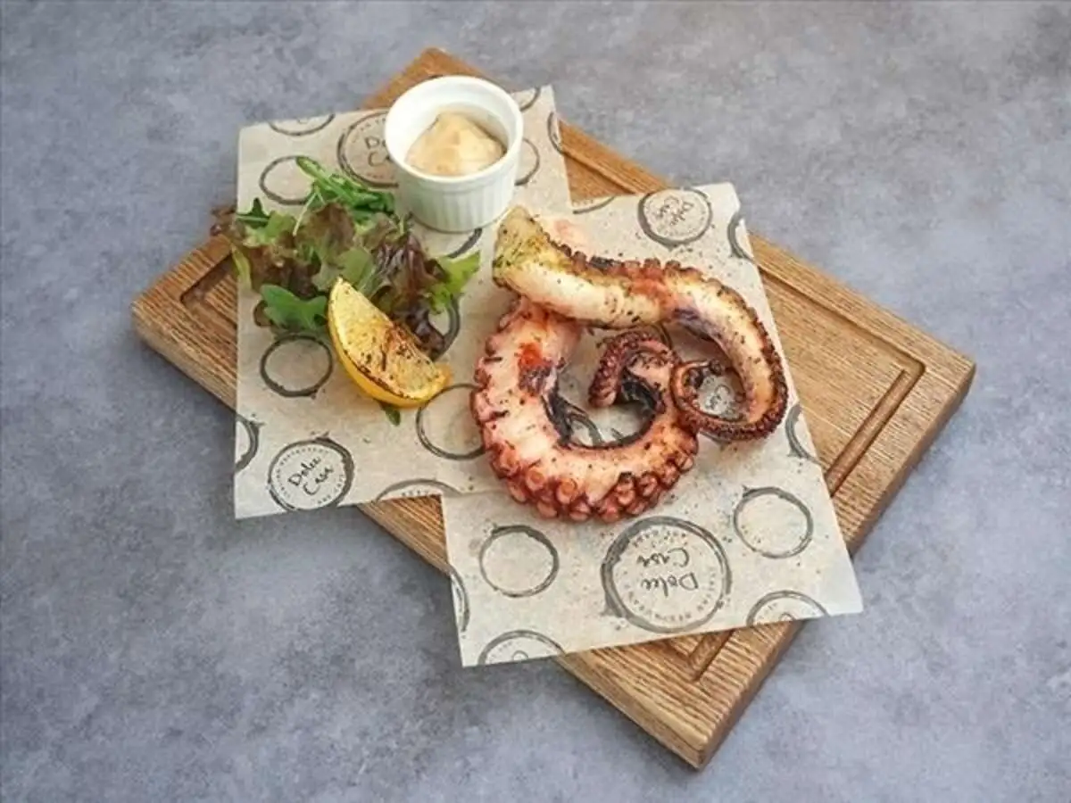 Марокканский осьминог на гриле 100гр.