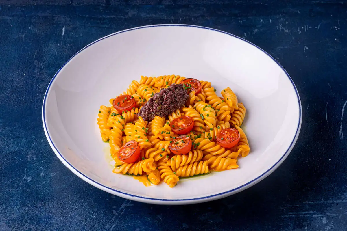 Фузилли с топенадой из маслин