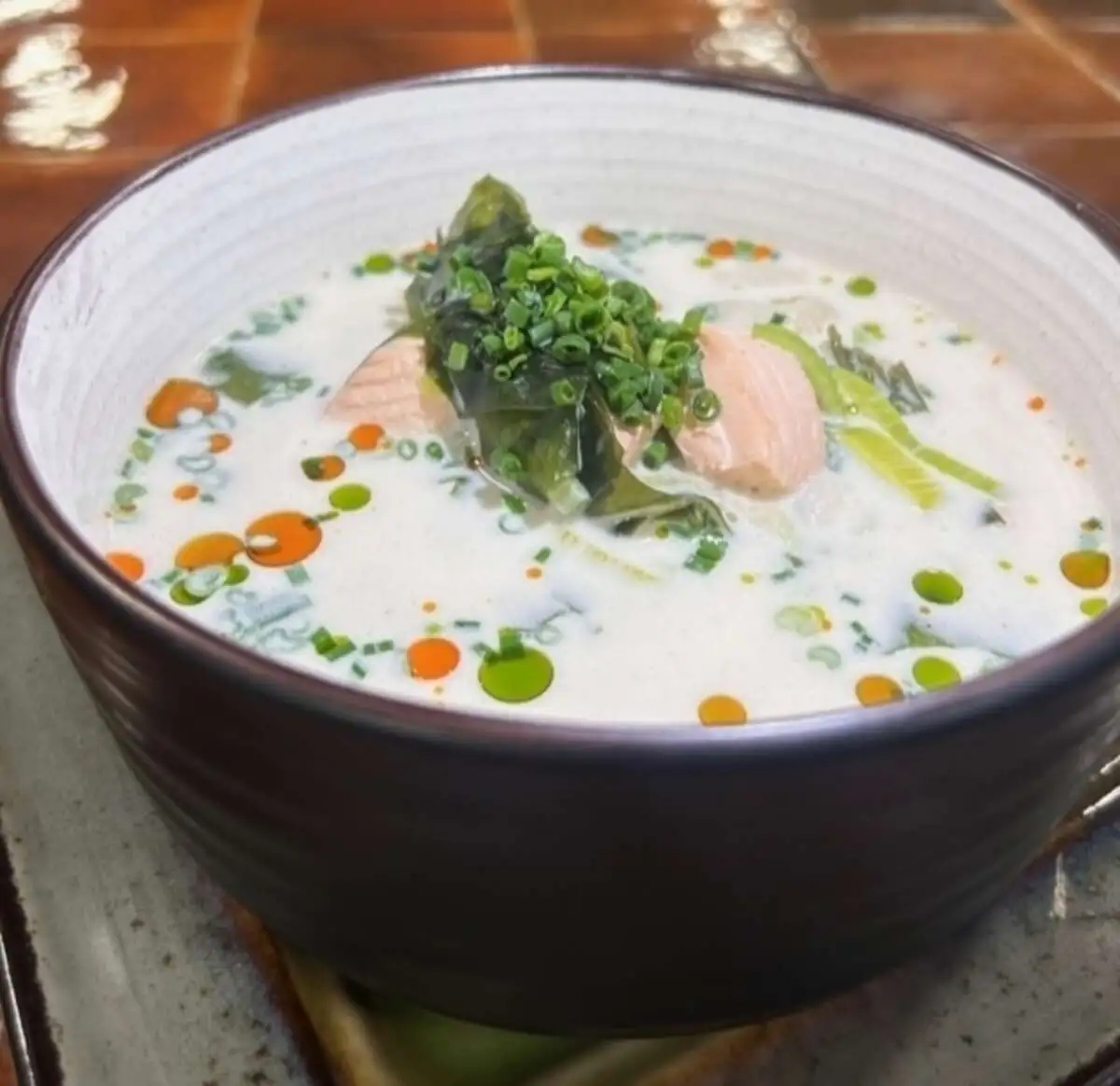 Сливочный суп с морепродуктами