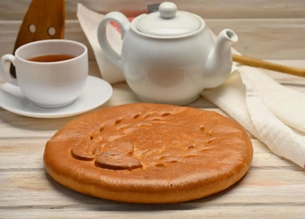 Пирог с мясом и картофелем 0,5 