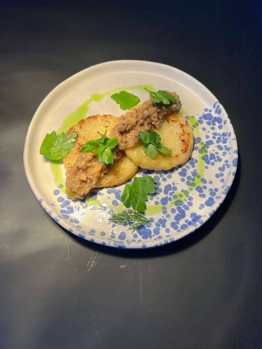 БЛ Картофельные драники с грибной сальсой (постное)