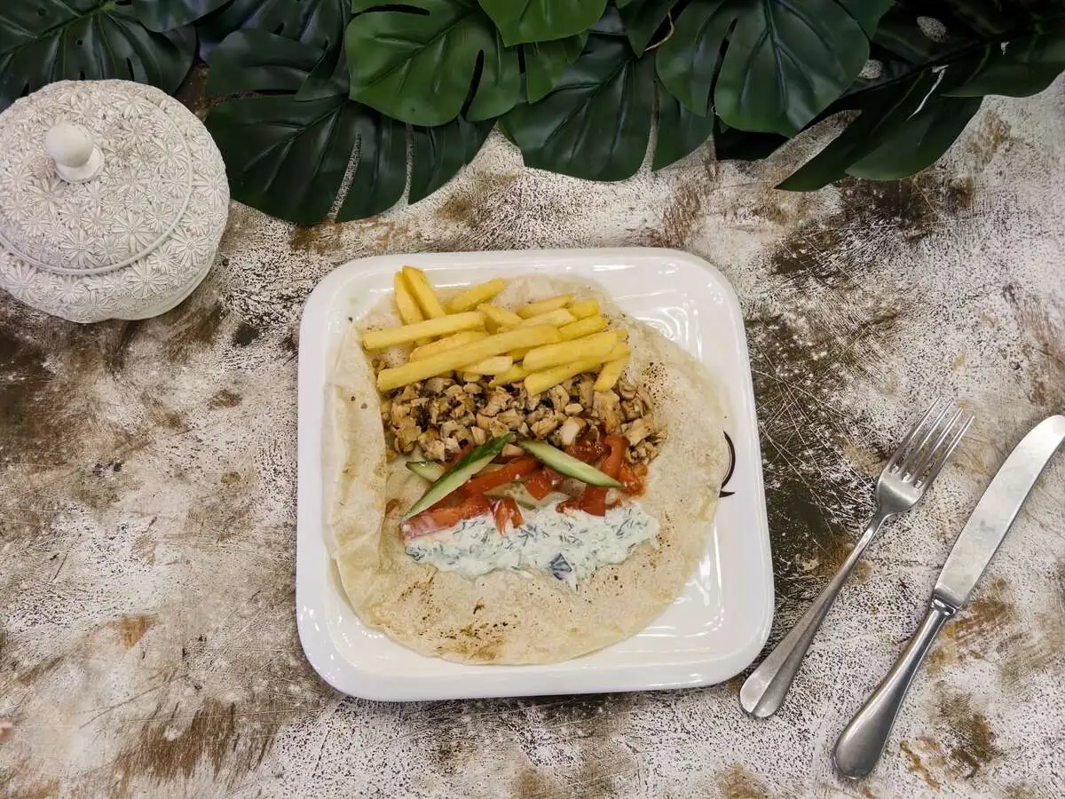 Пита с цыпленком