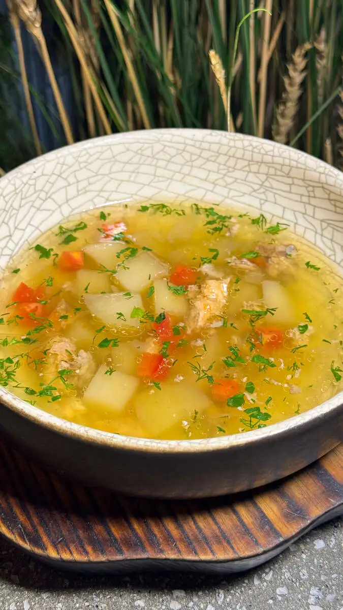 Уха с форелью 270гр.