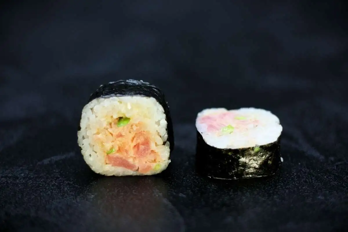 Ролл Острый тунец