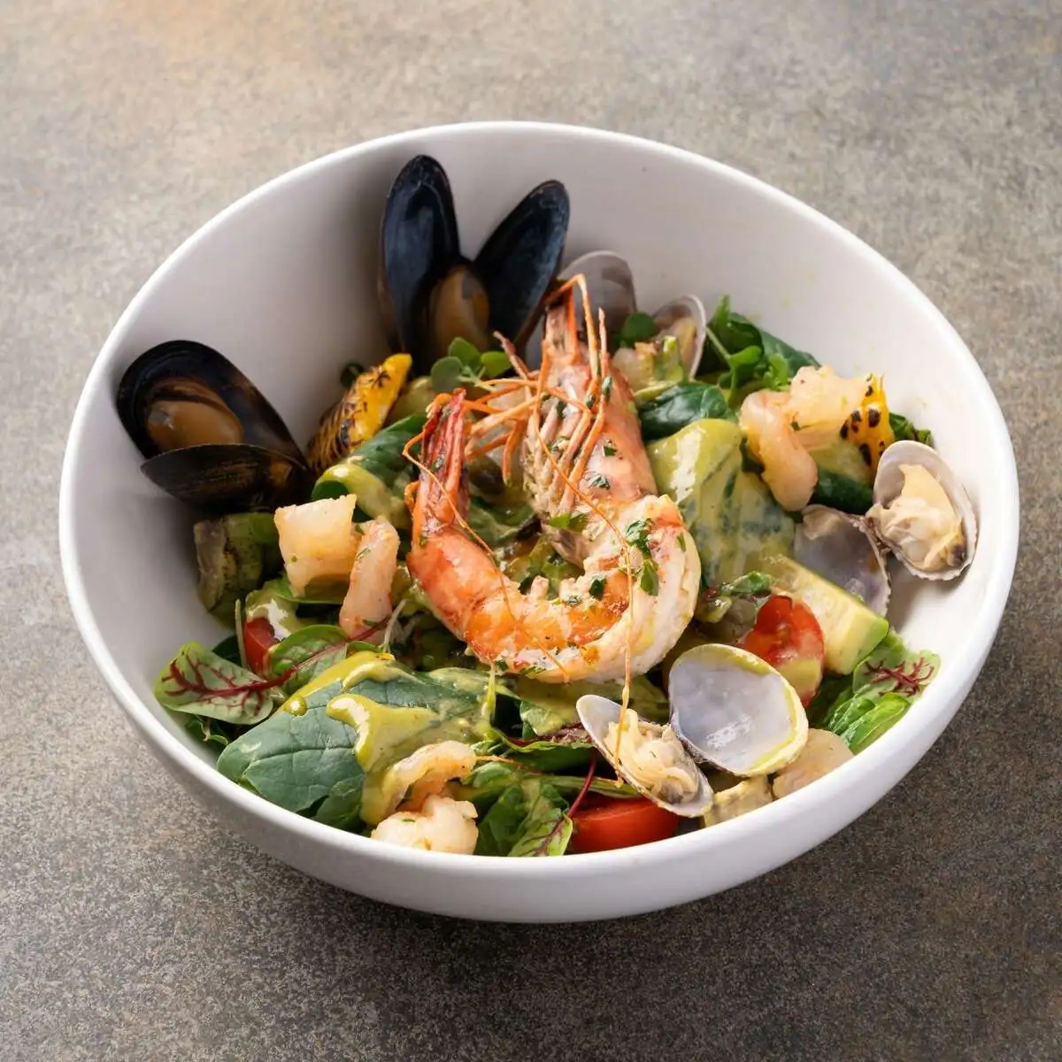 Салат с морепродуктами