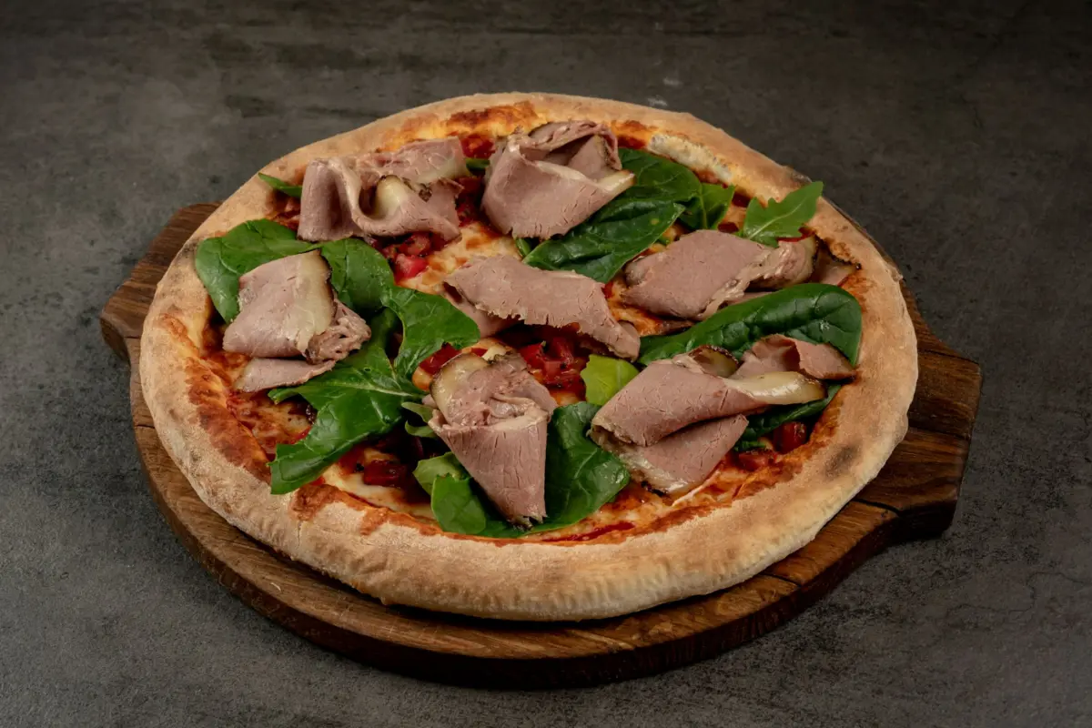 Пицца с брискетом 