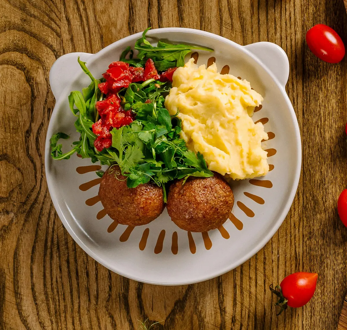 Котлеты из курицы с пюре (детское)