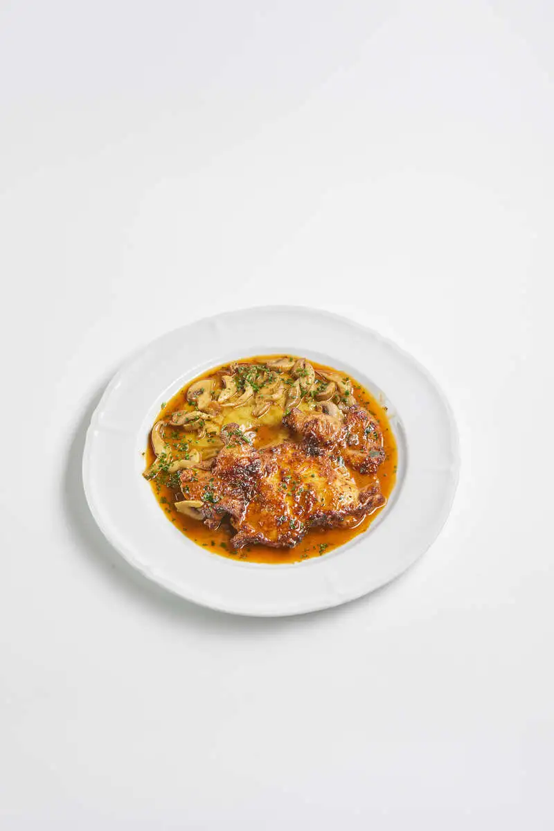 Цыпленок на картофельном Тарт татене