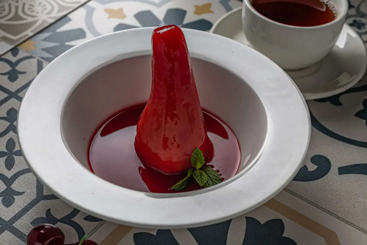 Груша в глинтвейне