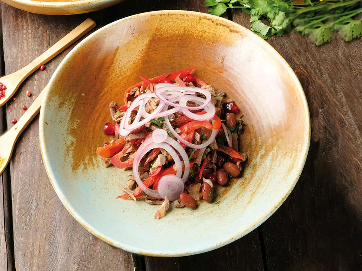 Салат Тбилиси