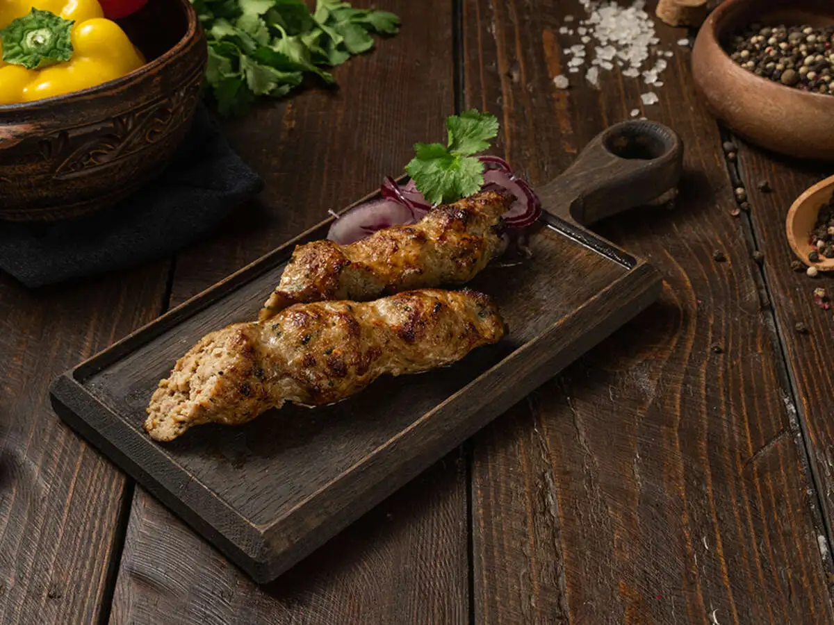 Люля-кебаб свинина-говядина